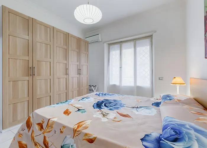 Cozy 2-bedroom Flat With Balcony In Monteverde Apartment