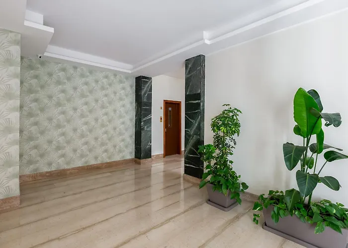 Apartment Cozy 2-bedroom Flat With Balcony In Monteverde Rom