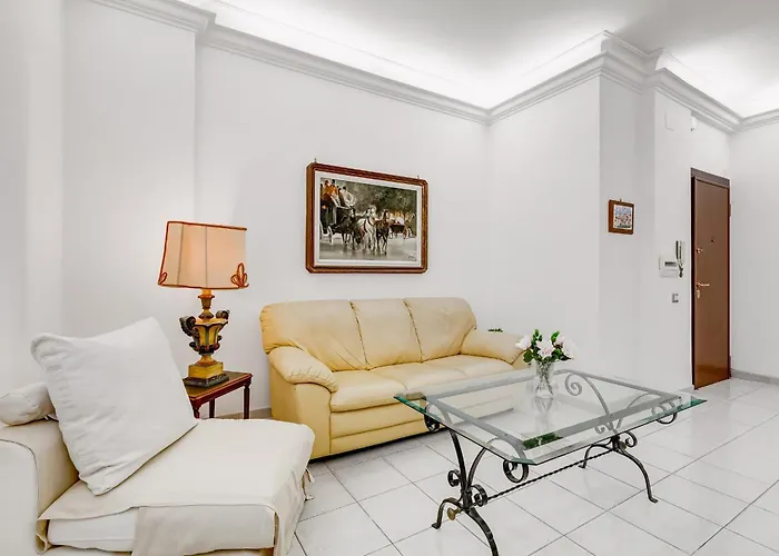 Apartment Cozy 2-bedroom Flat With Balcony In Monteverde